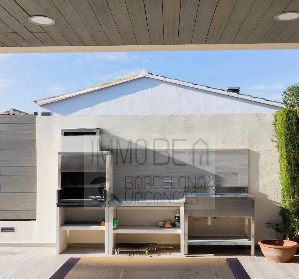 Bv-Ve 001-Villa Crock Star Girona Willa